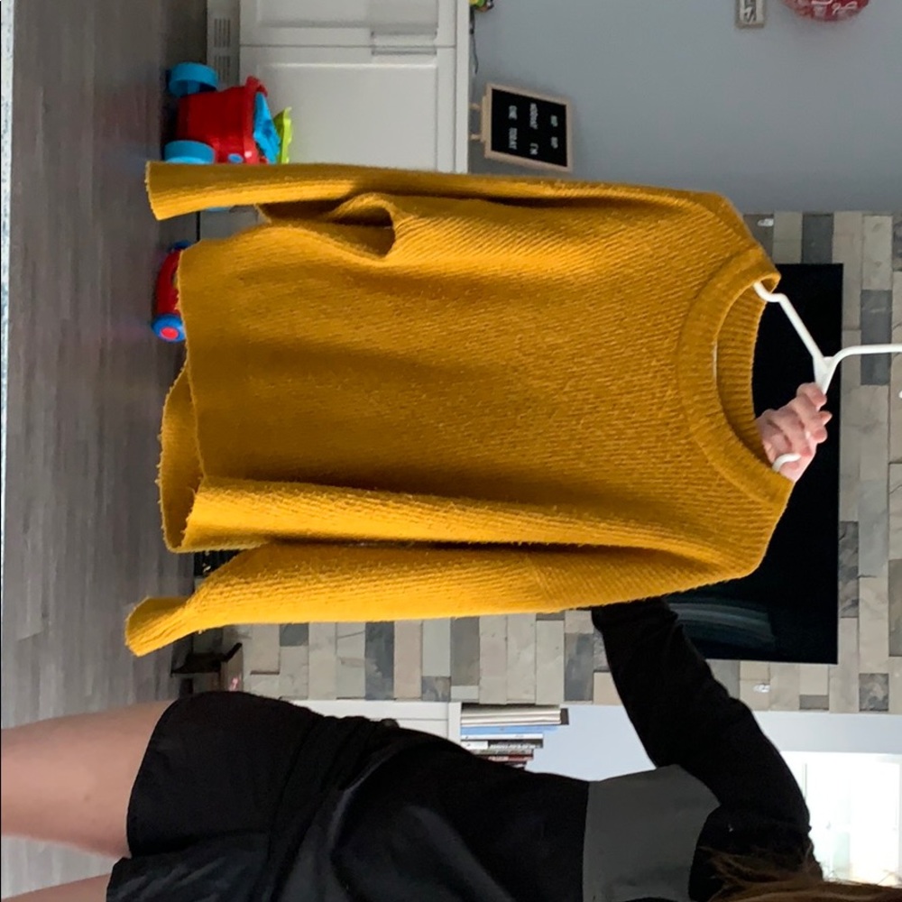 Yellow sweater